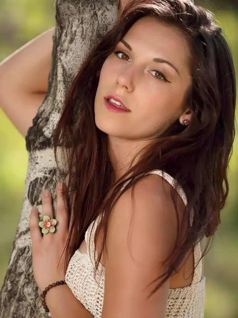 Elena Generi Biography: Wiki, Age, Career, Height, Weight, Boyfriend, Net Worth & More